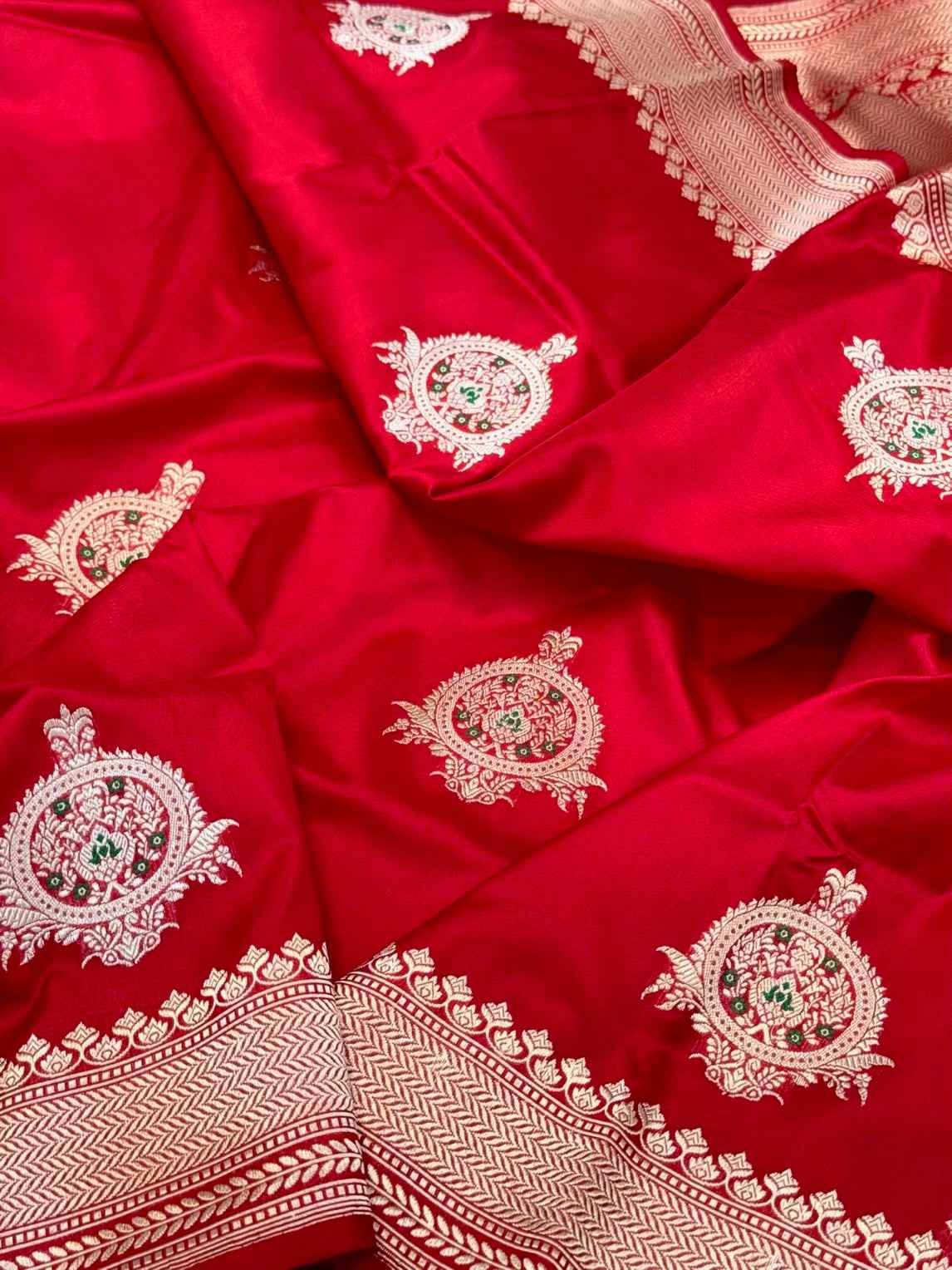 Red 100% Pure Katan Silk Saree - 100% Pure Mulberry Silk | Kadhwa Handwoven Banarasi Saree