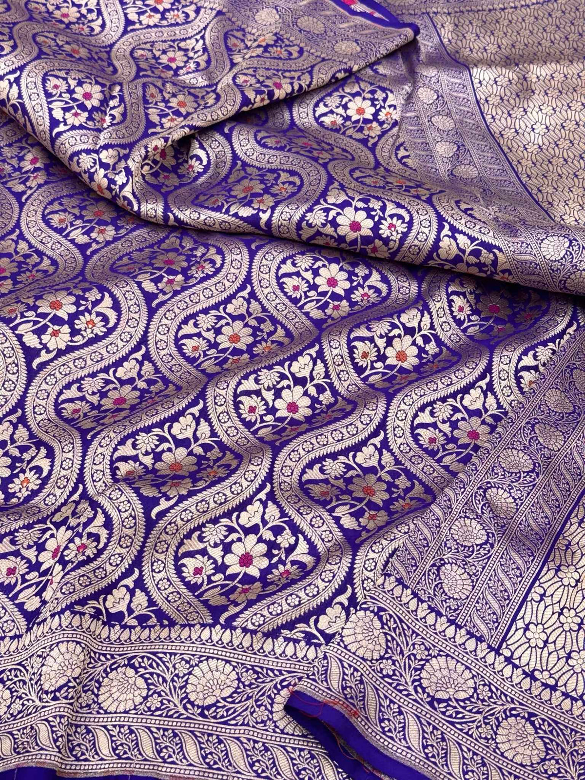 Purple Pure Mulberry Silk & Pure Katan Silk Handloom Banarasi Saree - Brocade
