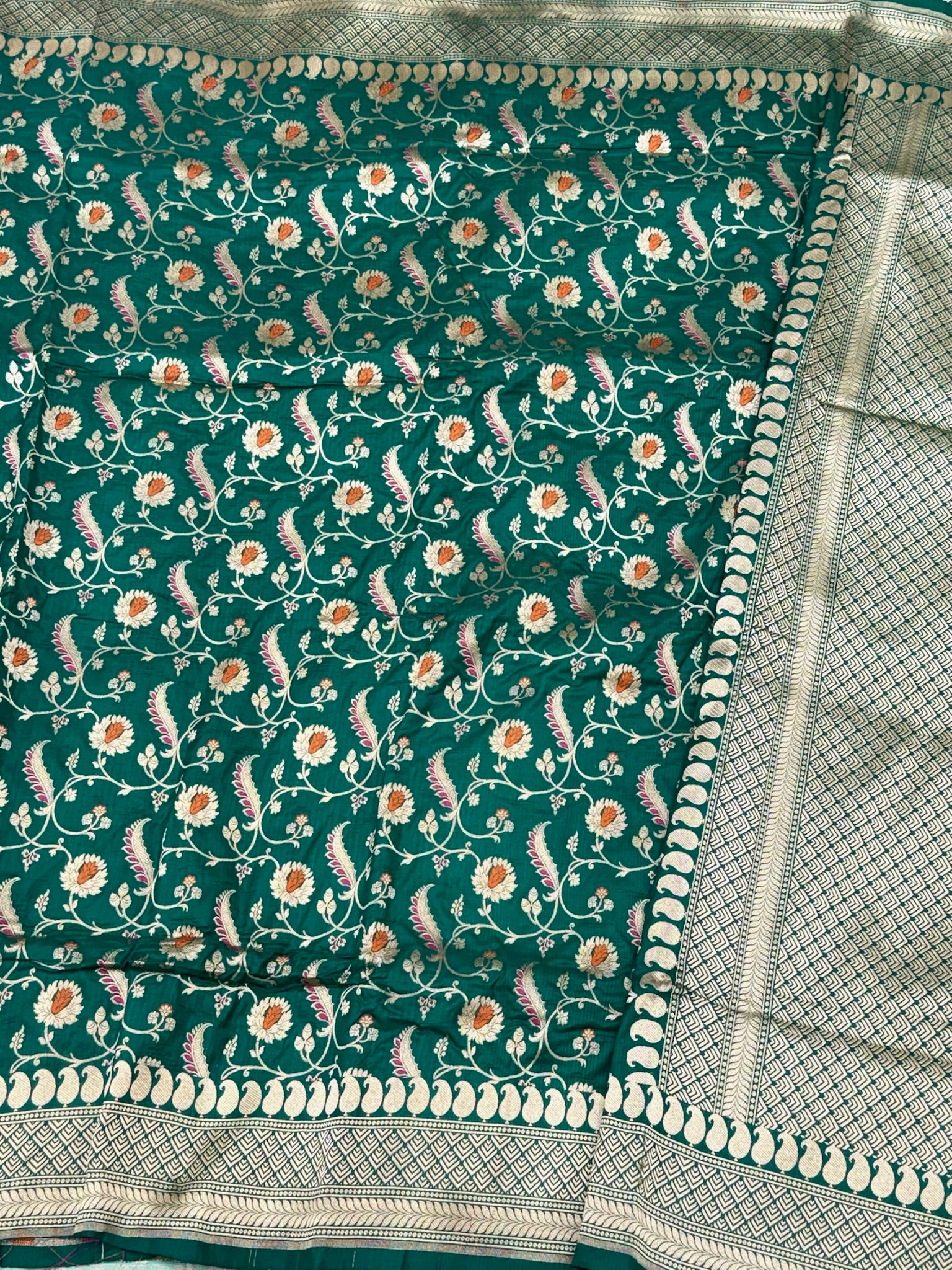 Emerald Green Handwoven Banarasi Pure Katan Mulberry Silk Saree