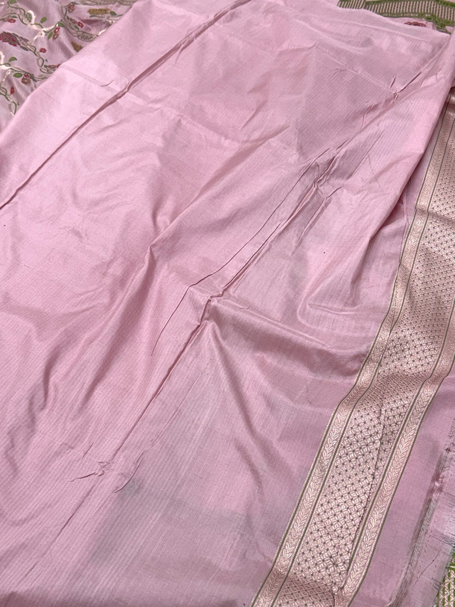 Onion Pink Pure Mulberry Katan Silk Handloom Banarasi Saree