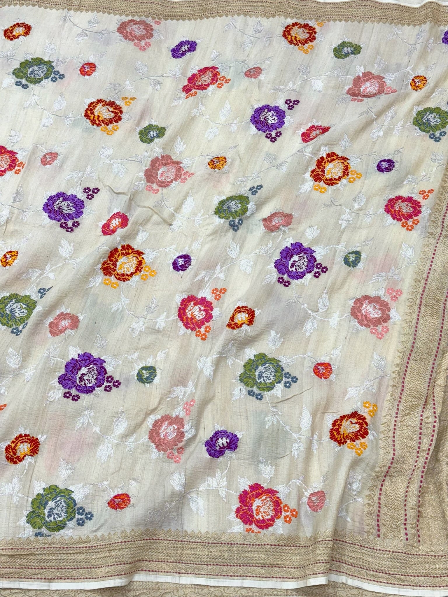 Ivory Banarasi Pure Tussar Georgette Silk | Kadhwa Technique | Handwoven Authentic Banarasi Saree