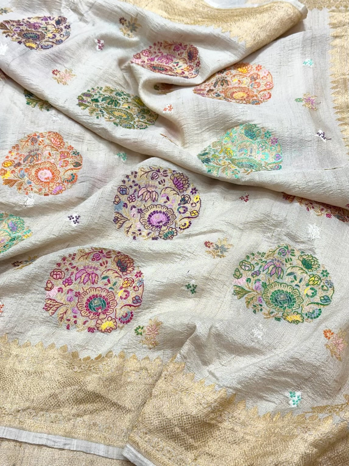 Natural Ivory Pure Tussar Georgette Silk - Kadhwa Technique Modern Masterpiece Banarasi Saree