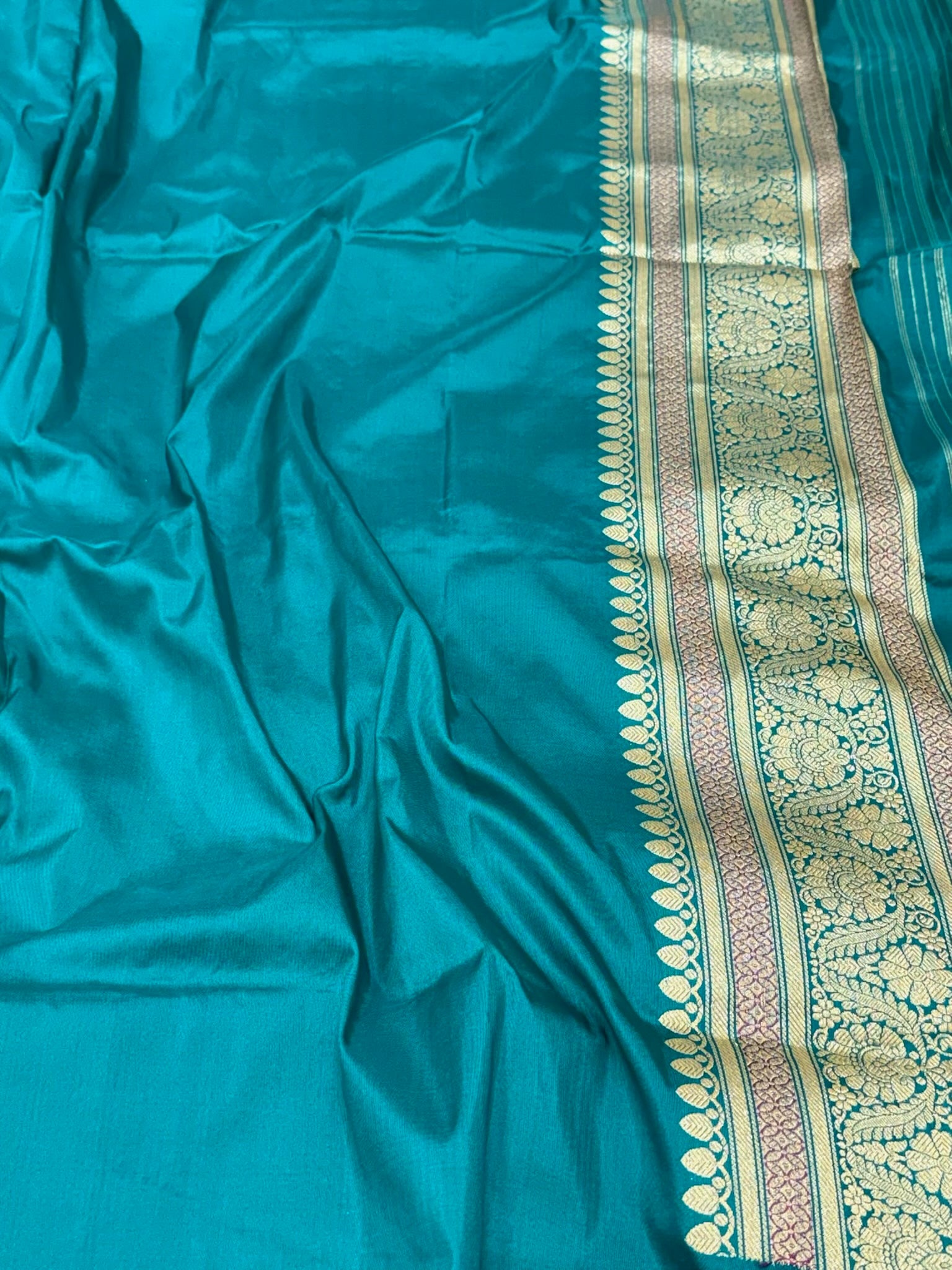 Teal Green Pure Katan Mulberry Silk Handwoven | Kadhwa Weave | Banarasi Brocade Saree