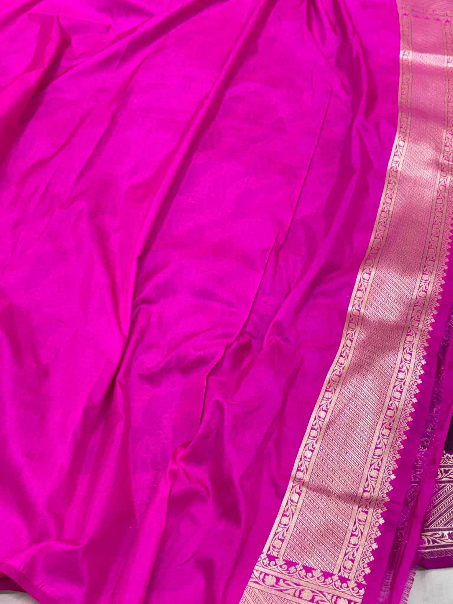 Wine Pure Mulberry Silk & Pure Katan Silk Handloom Banarasi Silk Saree