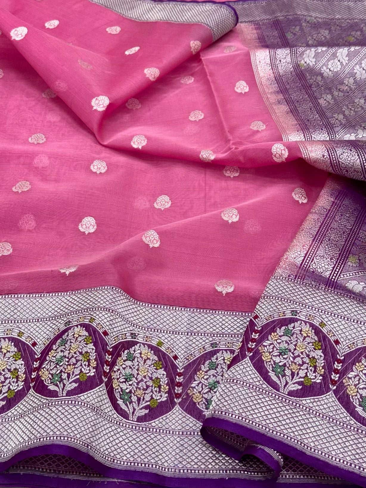 Mulberry Pink Handwoven Banarasi Saree - Kadhwa Weave |Pure Kora Mulberry Silk Banarasi Saree