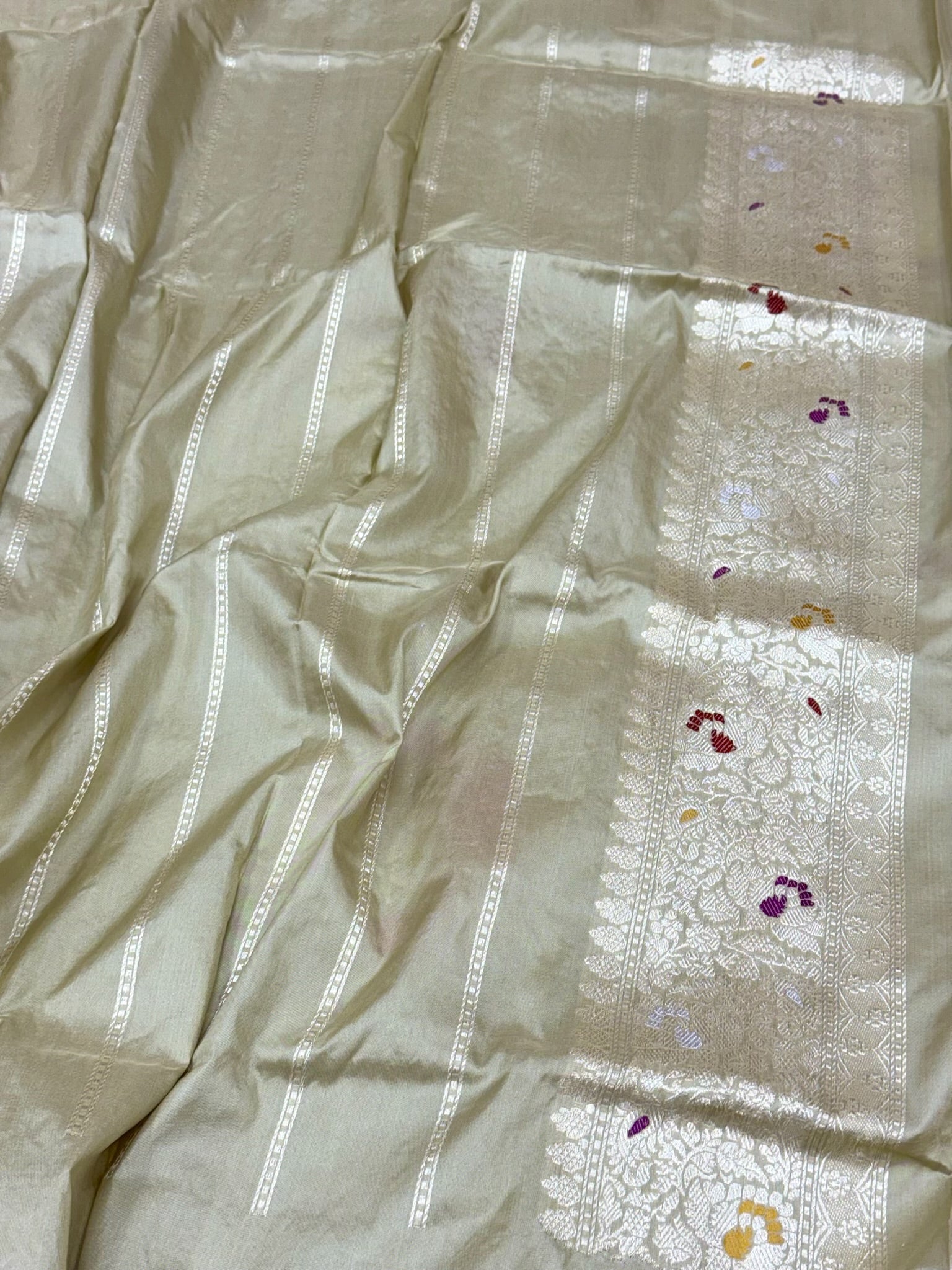 Pastel Mint Green Handwoven Kadhwa Banarasi Saree - Pure Katan Mulberry Silk Banarasi Saree