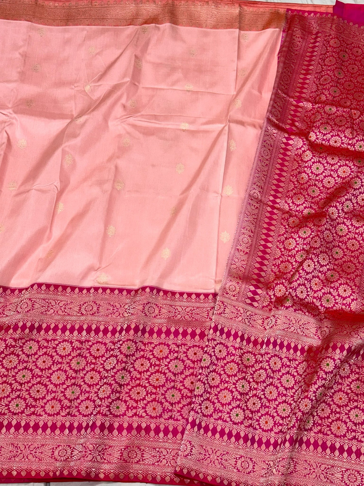 Peach/Raspberry Pink Handwoven Banarasi Saree | Kadhwa Ektara Kadhiyal | Pure Mulberry Katan Silk Authentic Modern Banarasi Saree