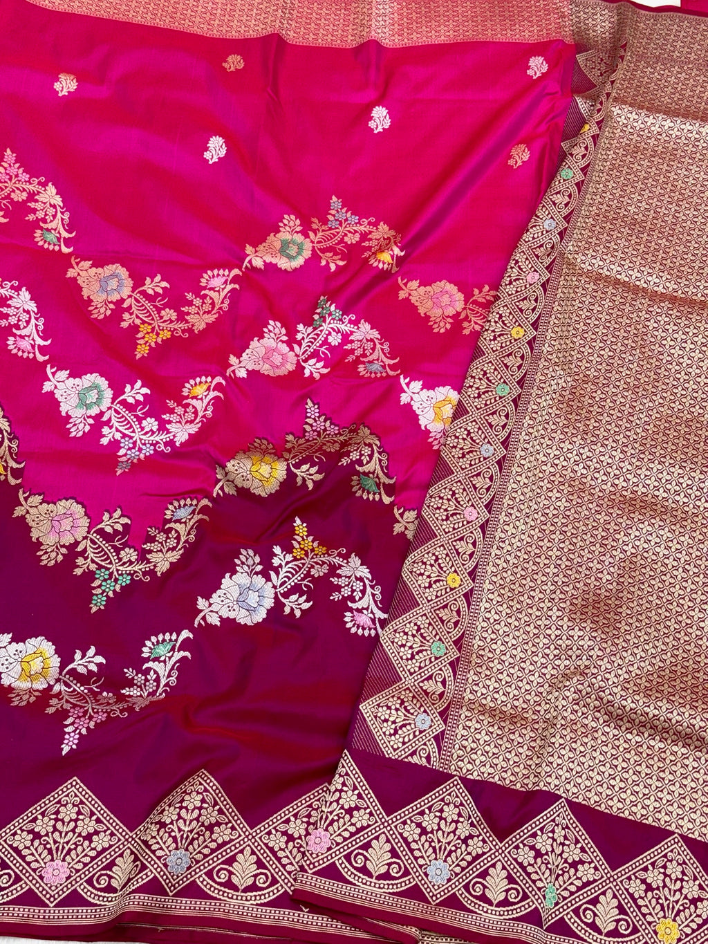 Pink/Magenta Pure Mulberry Katan Silk Handwoven Rangkaat Banarasi Saree