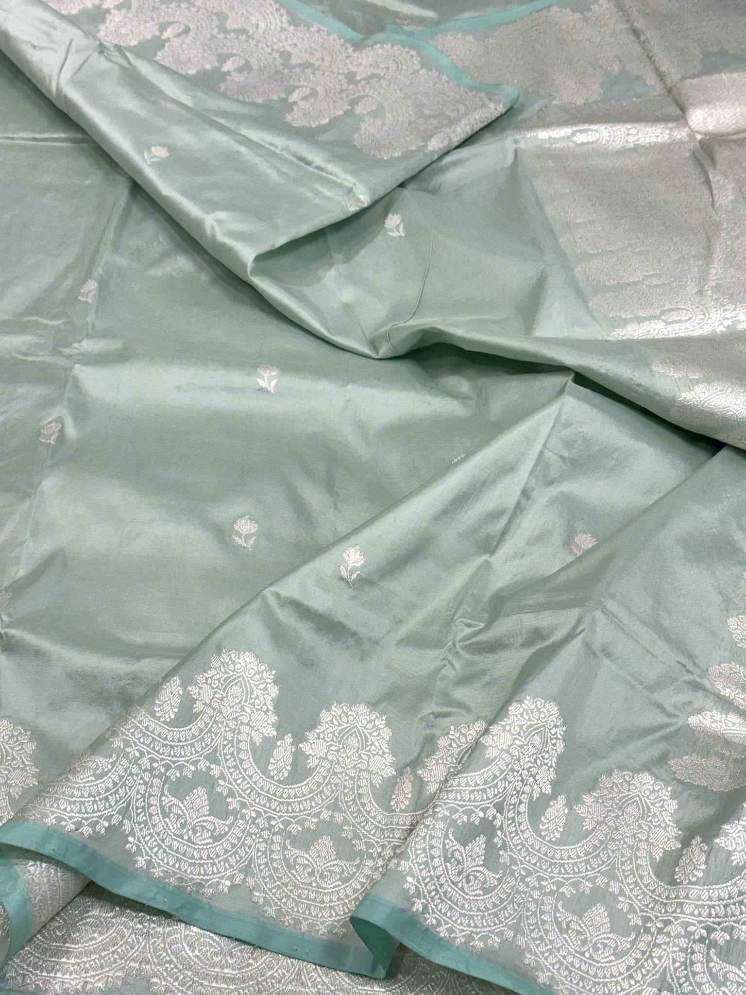 Ivory Mashru Satin Silk Handwoven Saree