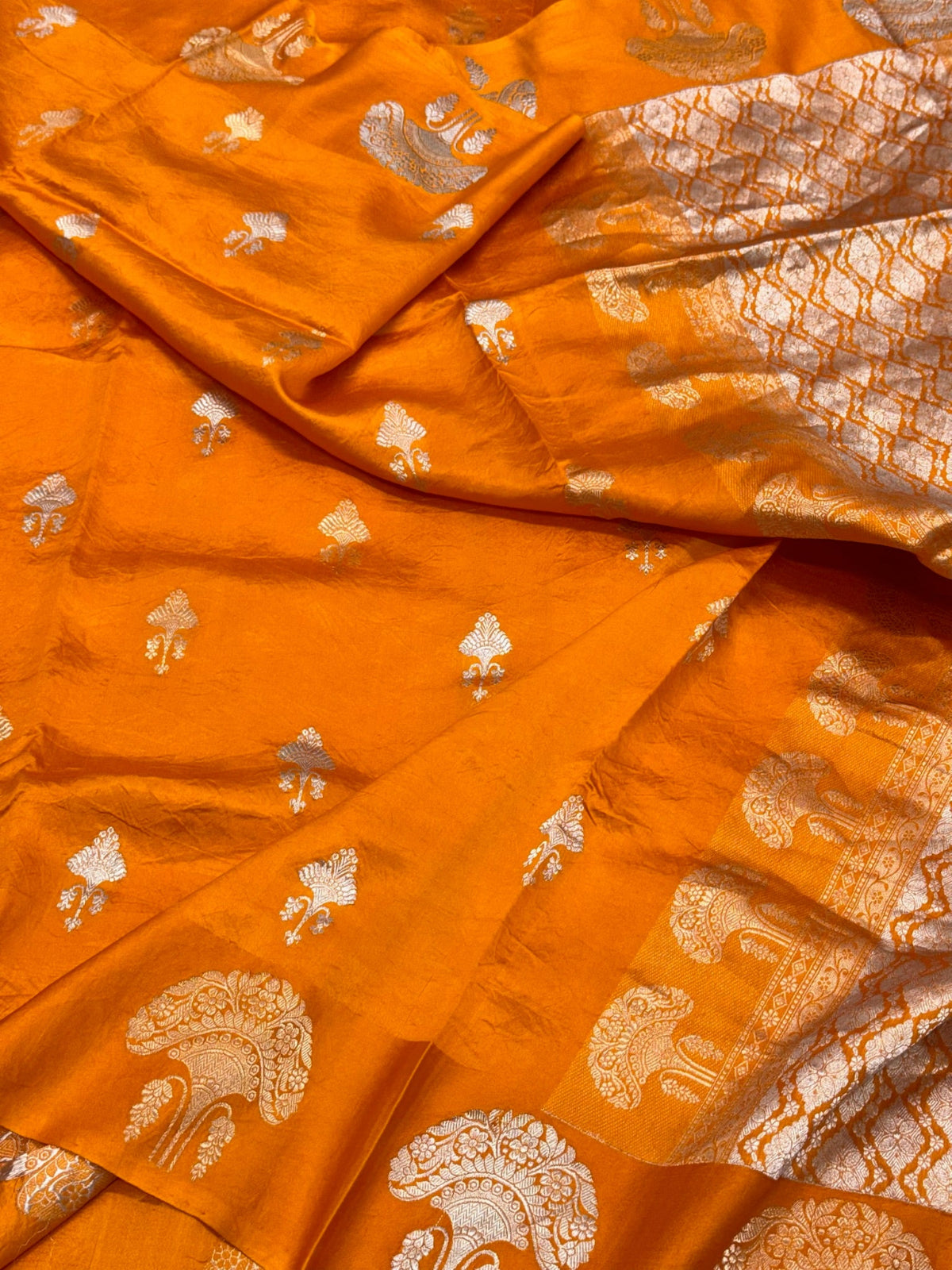 Orange Pure Raw Mango Silk Handwoven Banarasi Saree