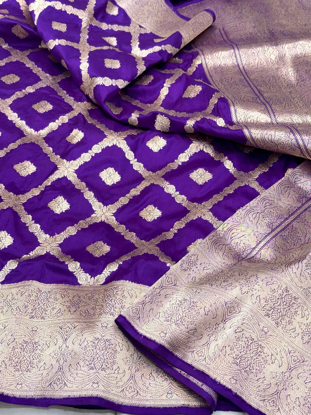 Red Pure Silk Handwoven Banarasi Saree