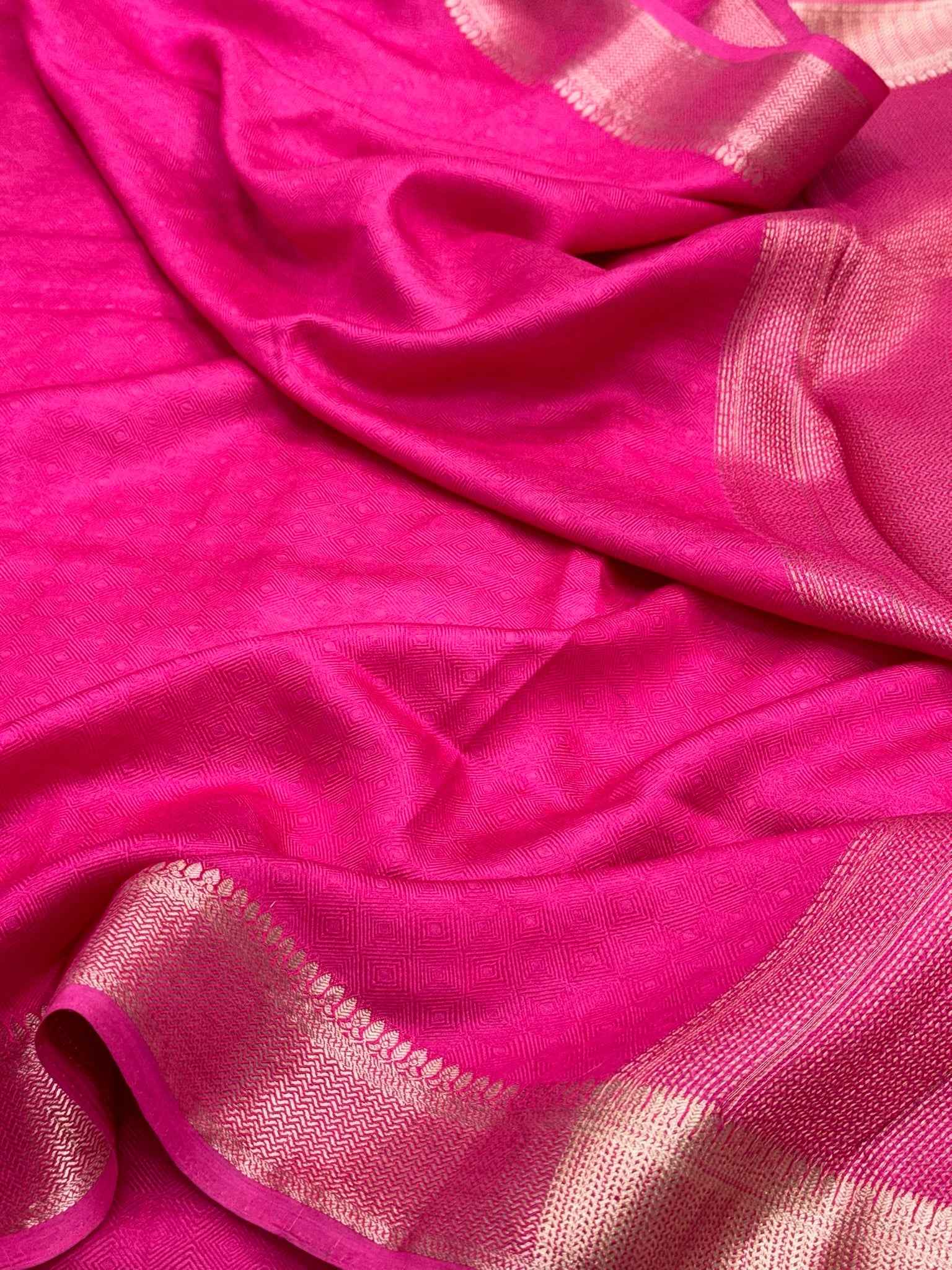 Red Pure Mulberry Silk handwoven Banarasi Saree