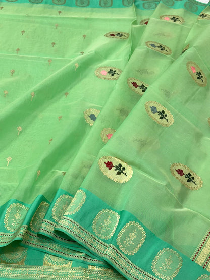 Green Pure Kora Mulberry Silk | Kadhwa Technique | Handwoven Contemporary Banarasi Saree - Modern Drape