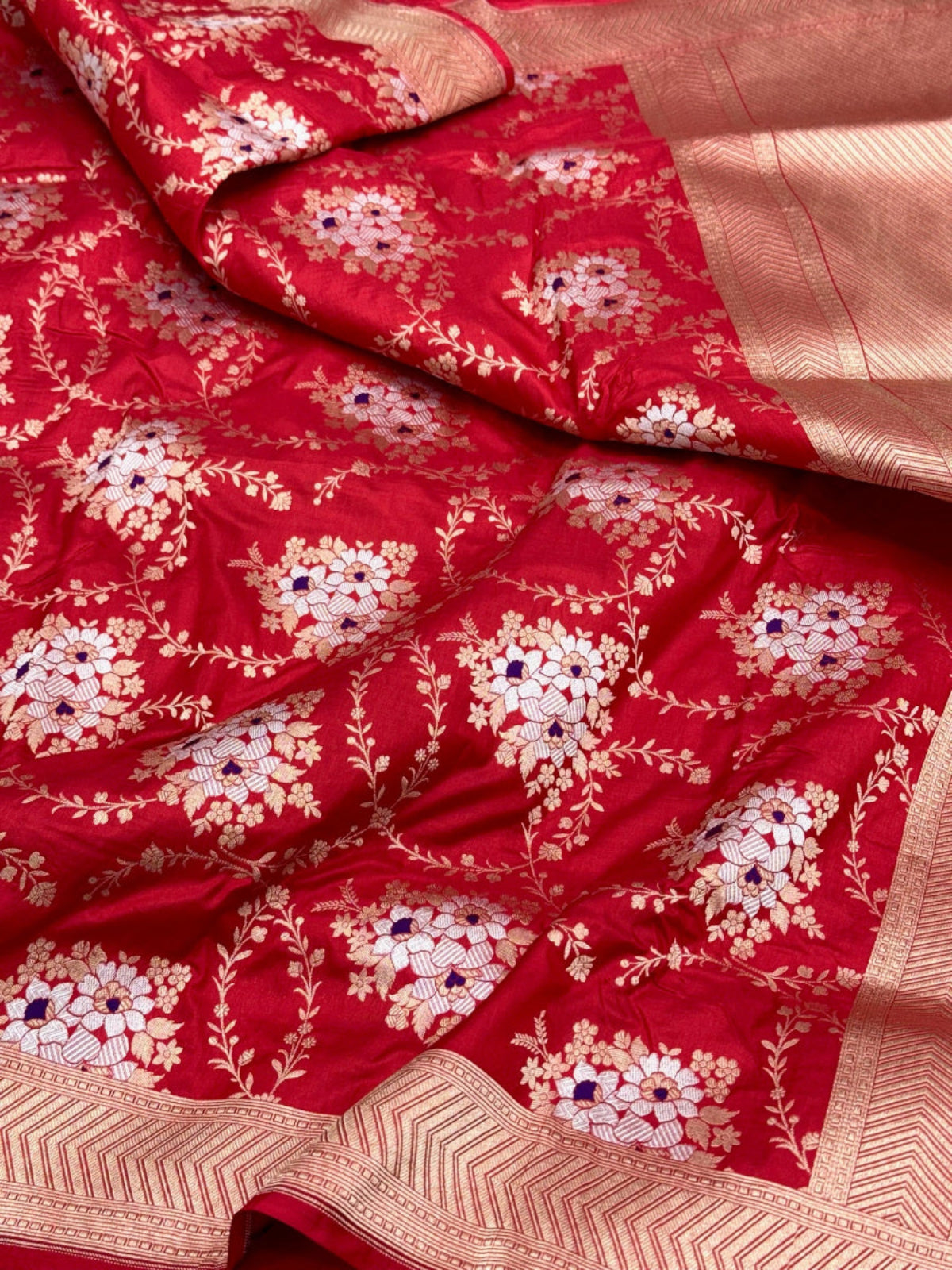 Red Pure Katan Silk Handloom Banarasi Saree