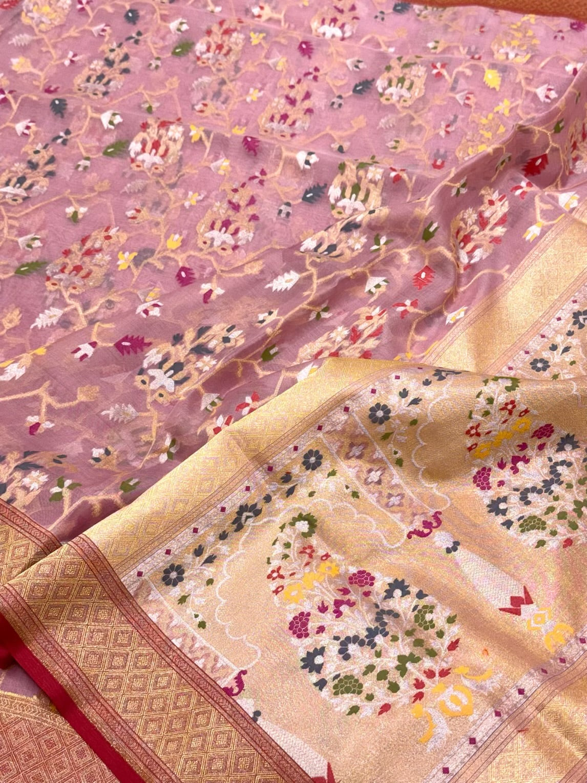 Mauve Pink Pure Soft Kora Silk - Ektara Weave Handloom Banarasi Saree