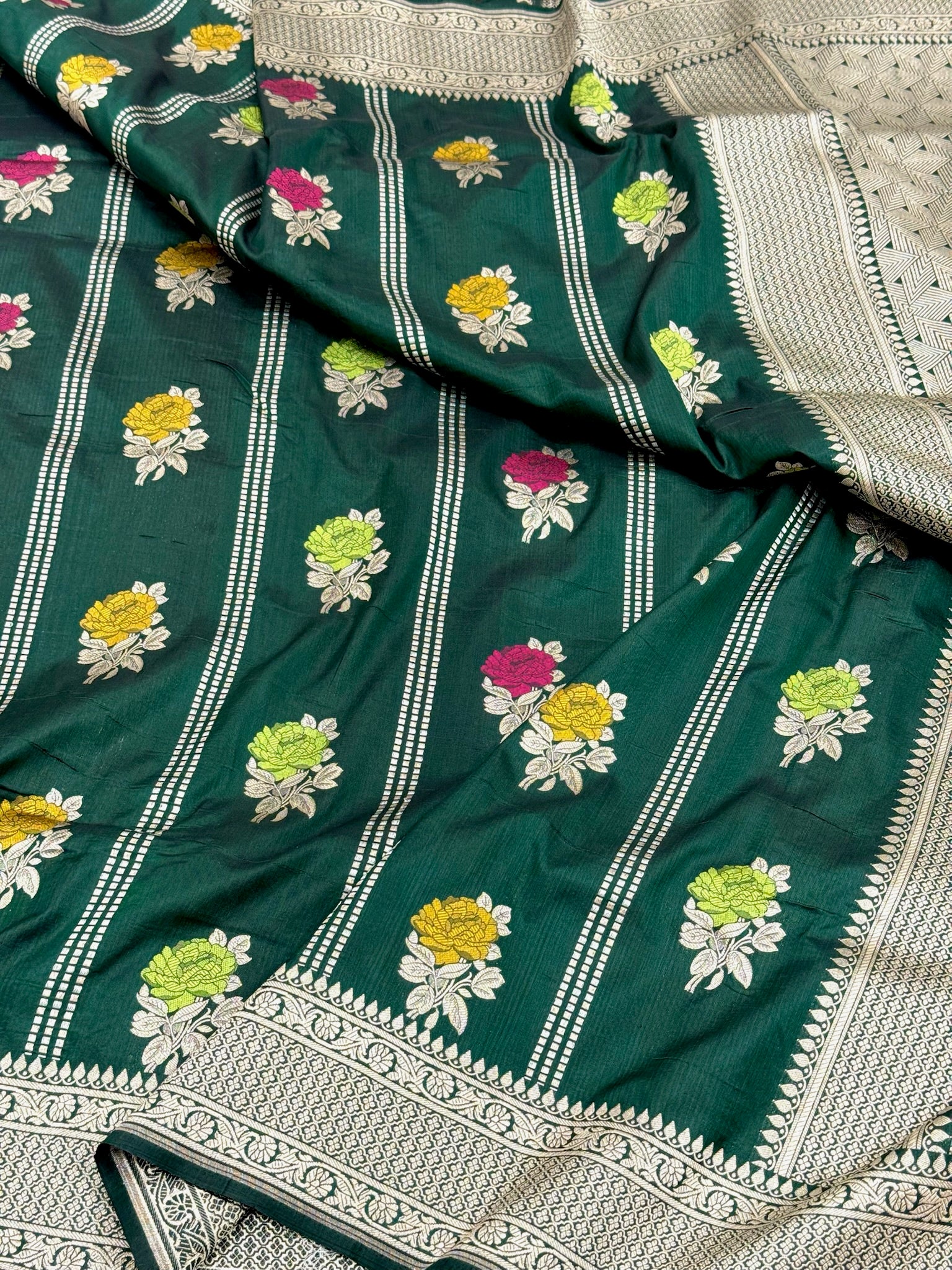 Bottle Green Pure Mulberry Katan Silk Banarasi Handloom Saree