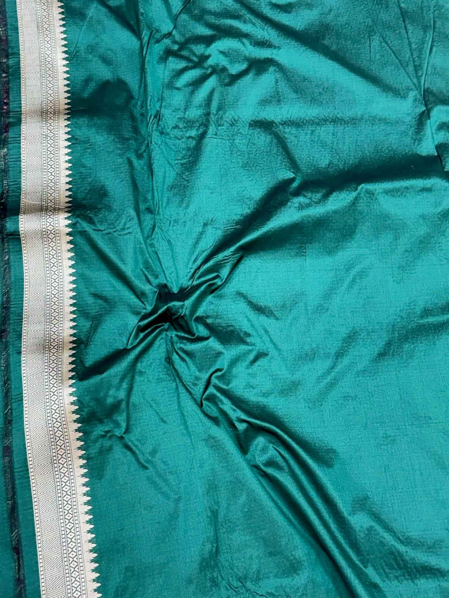 Lavender Pure Mulberry Katan Silk Handloom Banarasi Rangkaat Saree