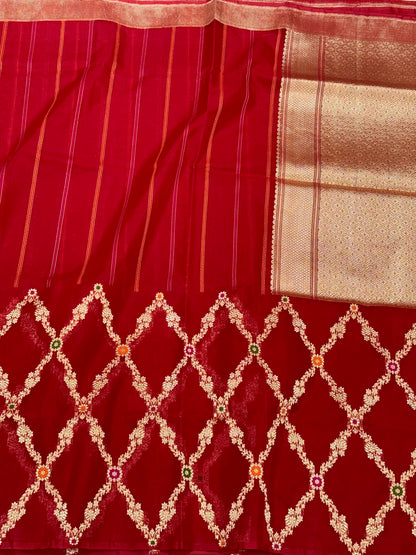 Red Pure Mulberry Silk | Kadhwa Weave | Pure Kora Silk Handwoven Exclusive Modern Half & Half Banarasi Saree