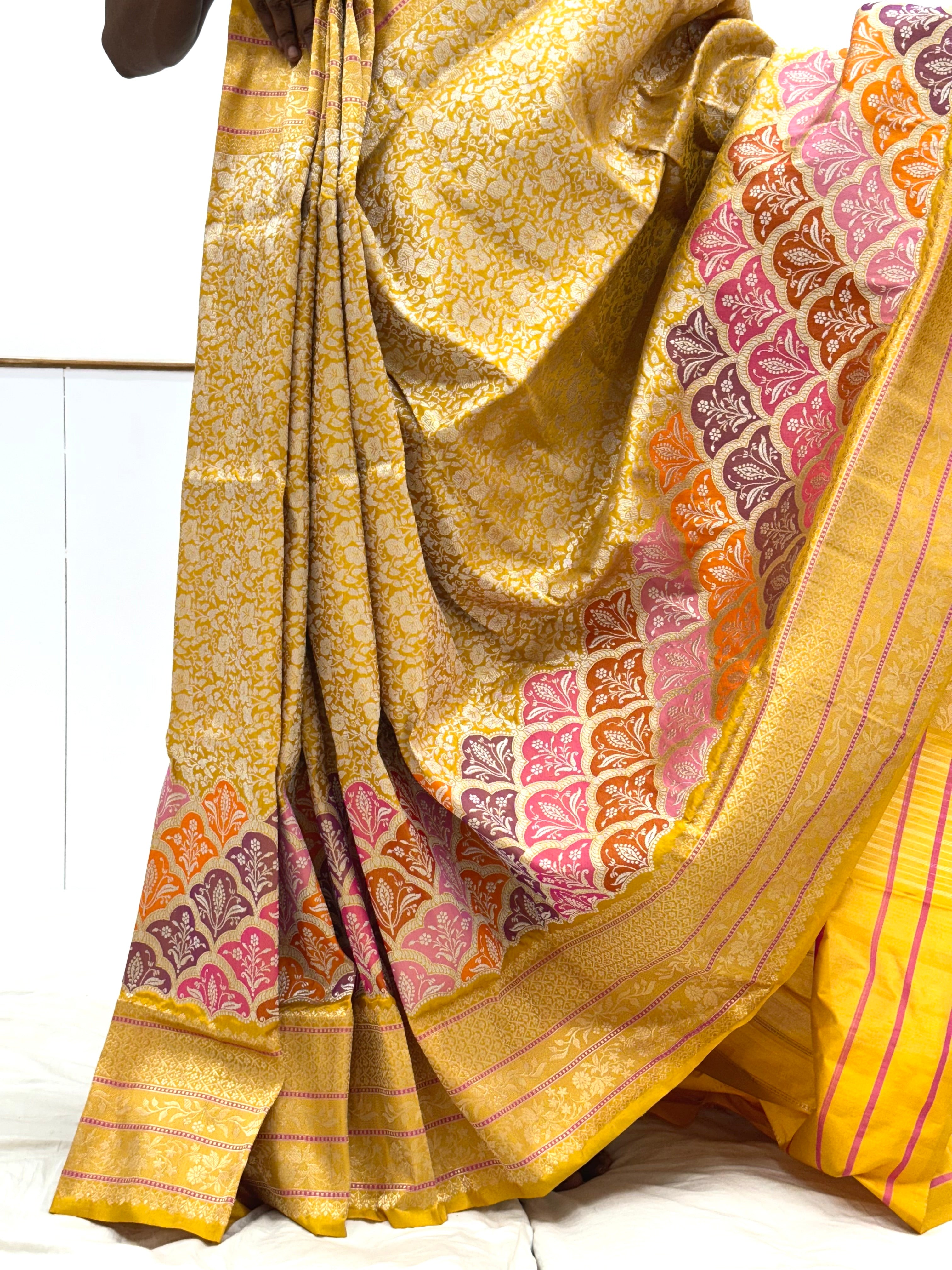 Yellow Pure Katan Silk Handwoven Banarasi Brocade Saree