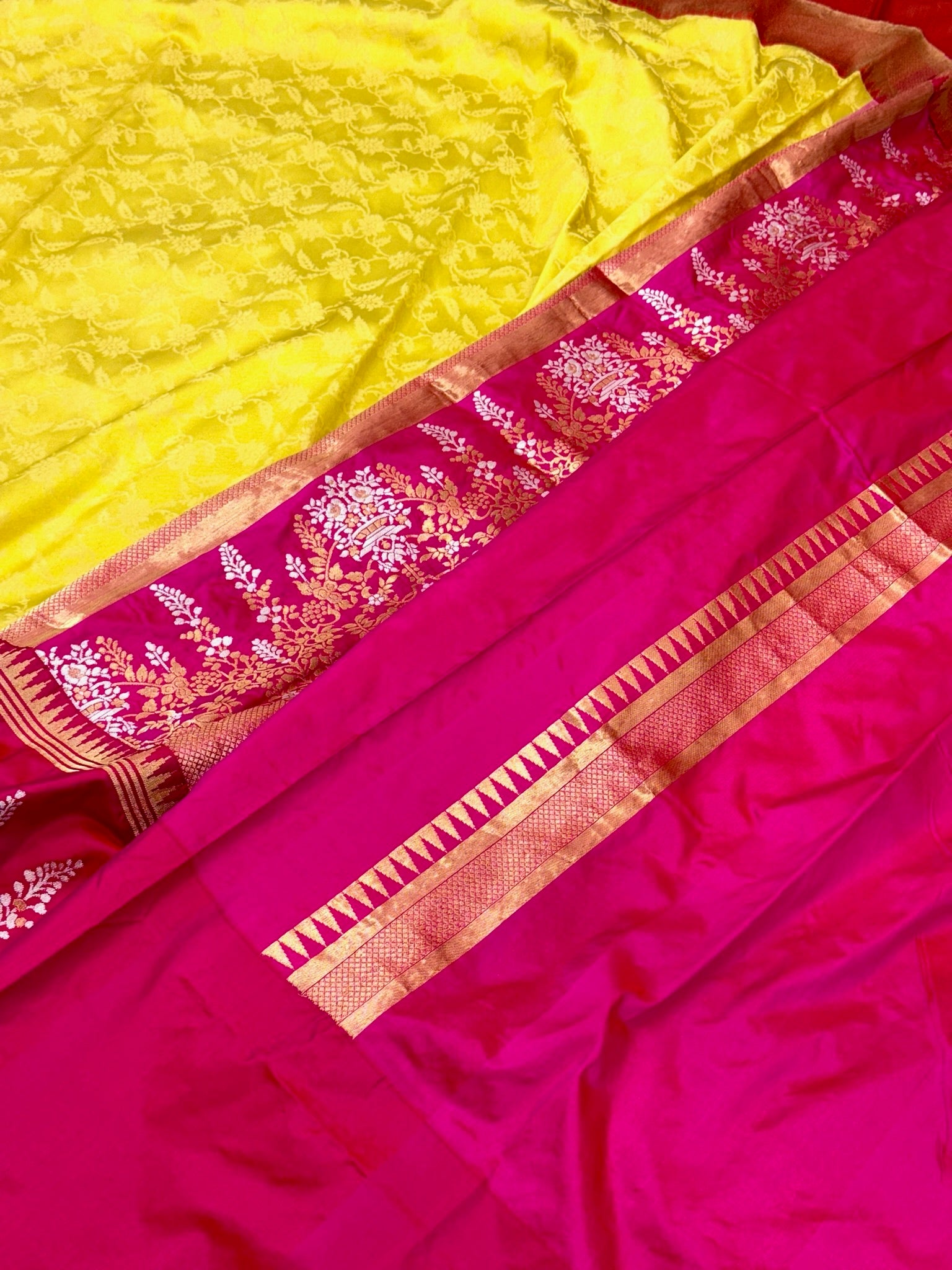 Yellow Pure Mulberry Katan Silk Handwoven Banarasi Saree