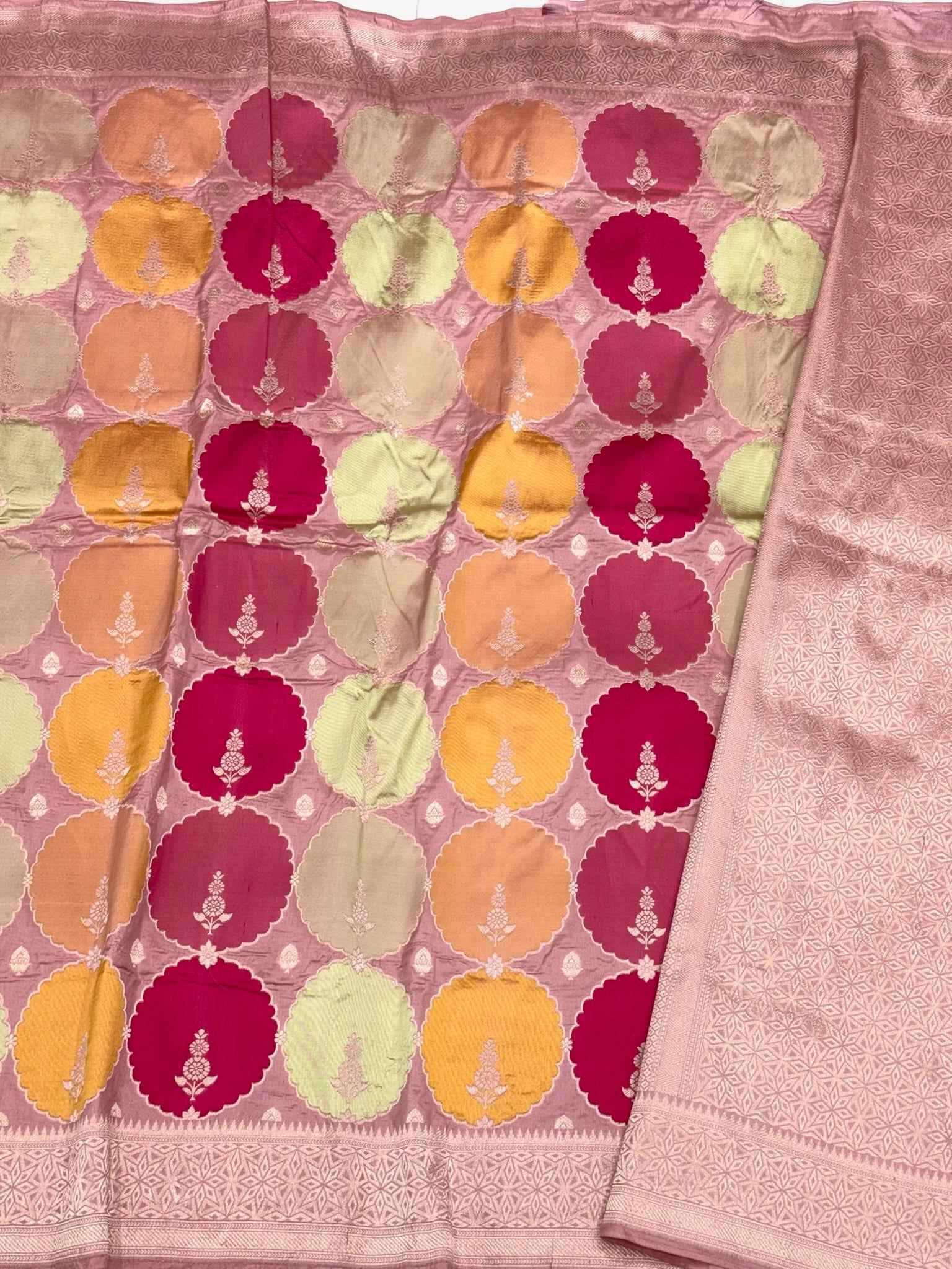 Rose Gold Pure Mulberry Katan Silk Handloom Banarasi Rangkaat Saree