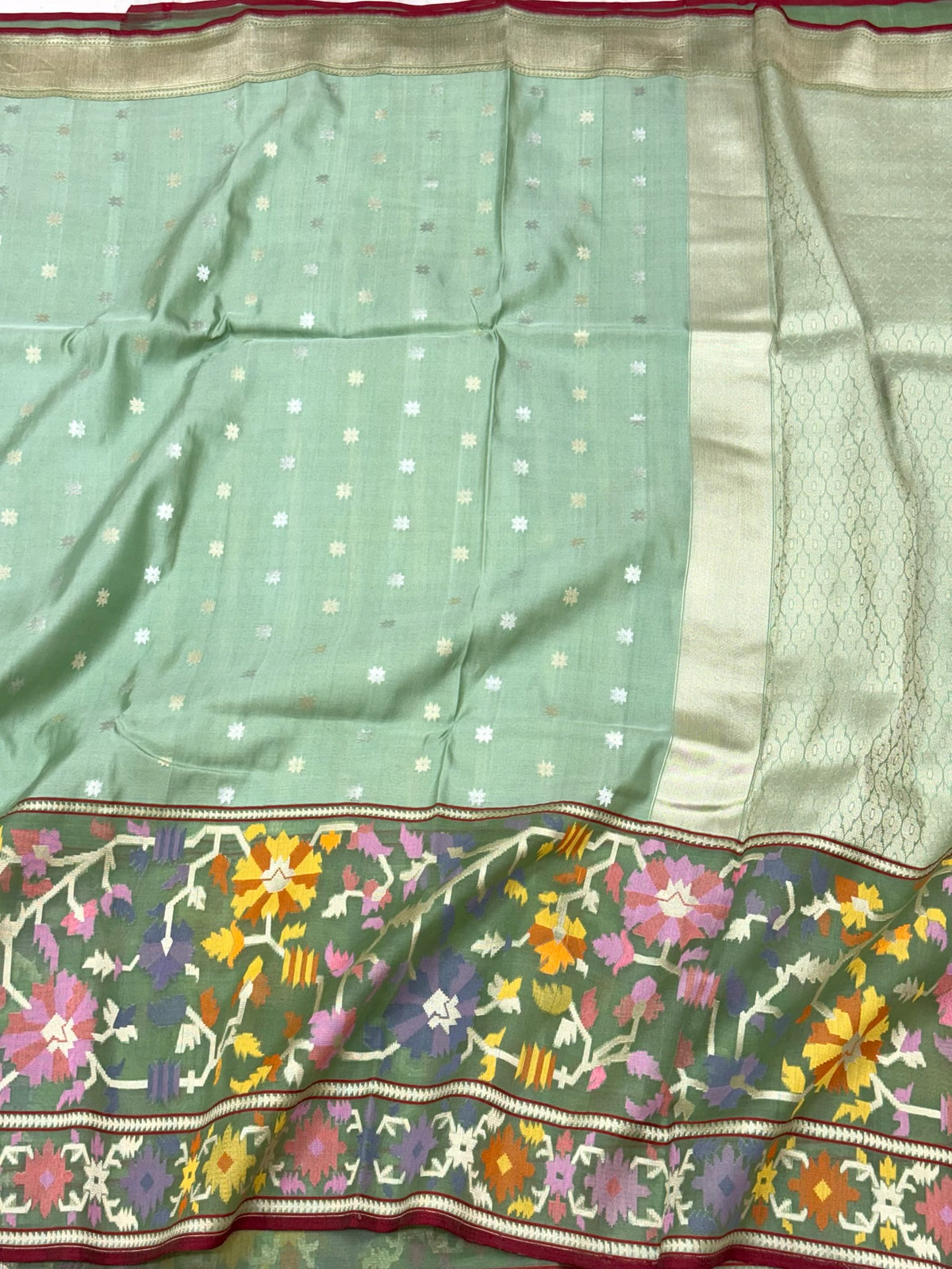 Light Sea Green Pure Mulberry Katan Silk Banarasi Saree - Kadhwa Weave | Kora Silk Skirt Border