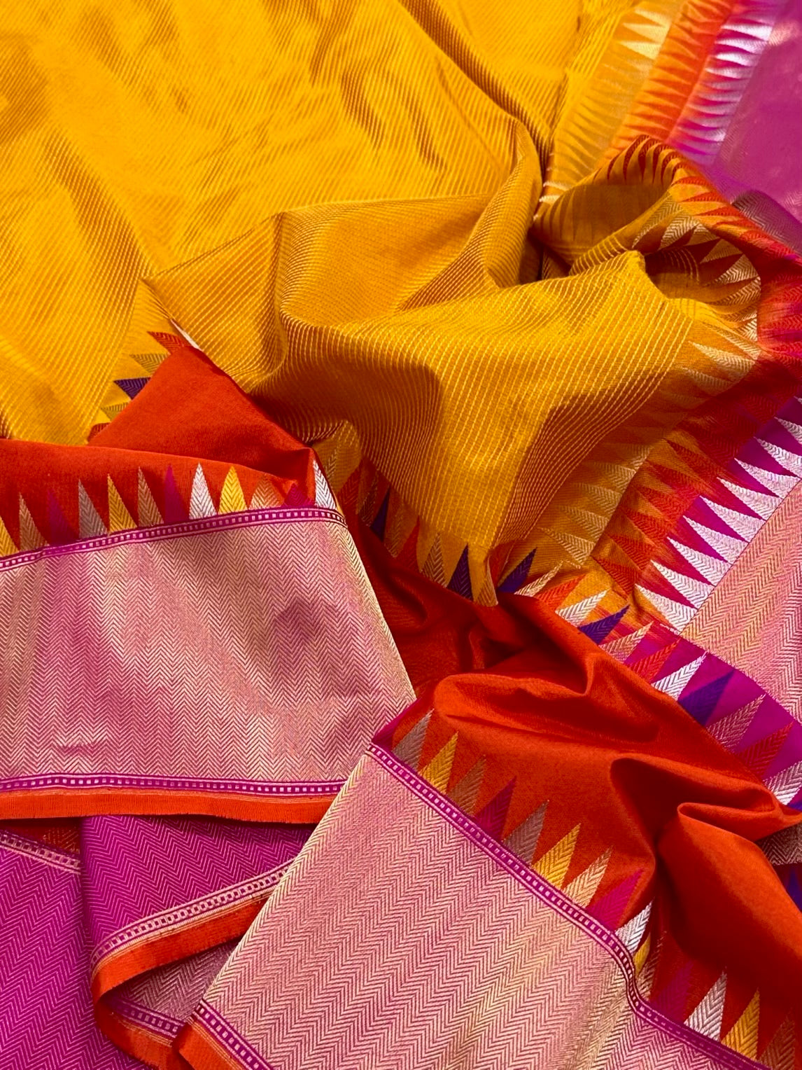 Mustard Yellow Pure Mulberry Silk Handwoven Banarasi Saree | Pure Katan Silk Contemporary Saree - Kadhwa Technique | Modern Style