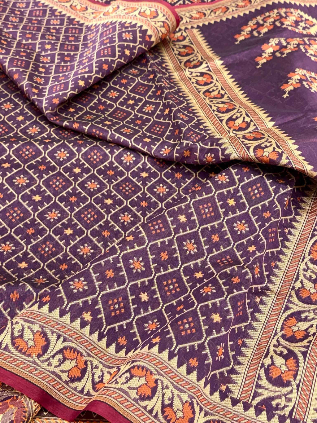 White Blended Silk Lightweight Cotton Saree