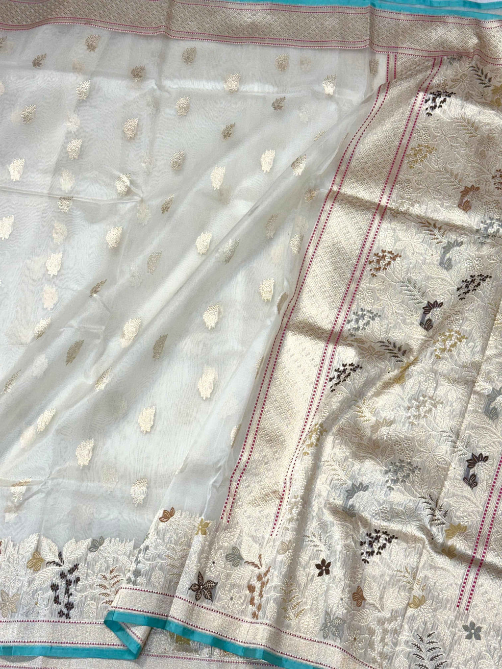 Pearl White Pure Kora Silk Handwoven Banarasi Saree