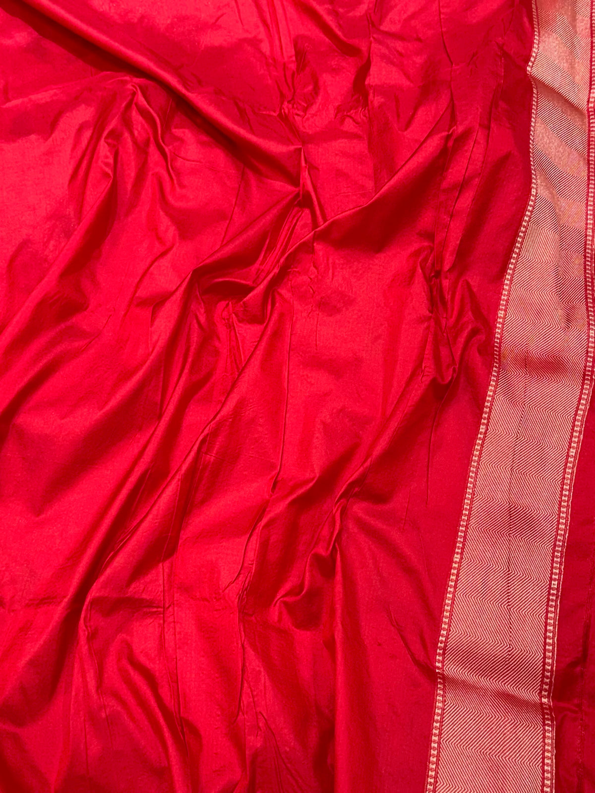 Red Pure Katan Mulberry Silk Handloom Banarasi Saree - Modern Rangkaat Saree