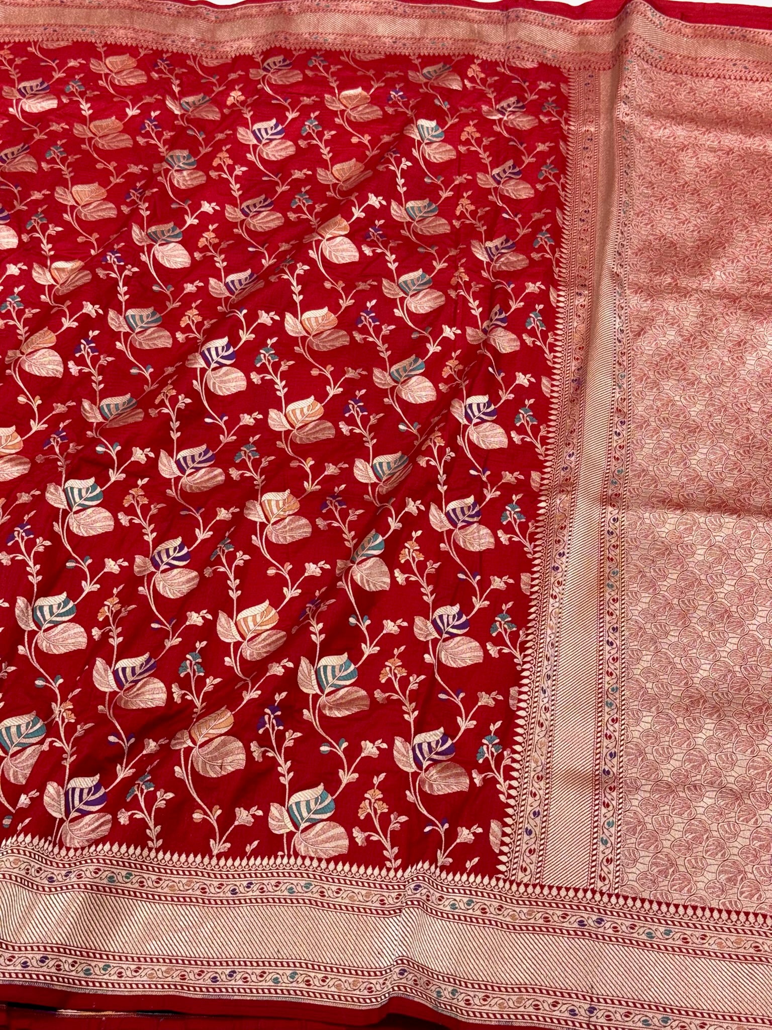 Red Pure Mulberry Katan Silk Handloom Banarasi Saree - Authentic Banarasi Meenakari Saree