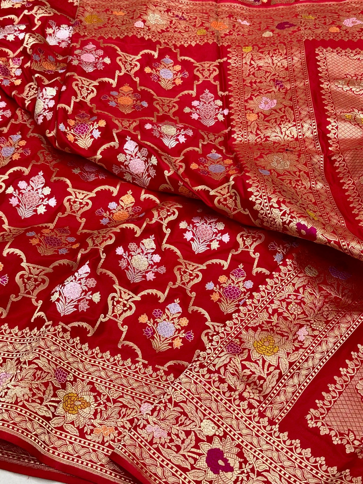 Red Pure Mulberry Silk & Pure Double Katan Silk Handwoven Premium Banarasi Saree with Kadhwa Weave