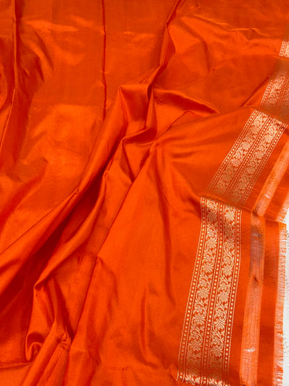Off White Pure Katan Mulberry Handwoven Banarasi Saree | Kadhwa + Kadhiyal | The Couture Drape