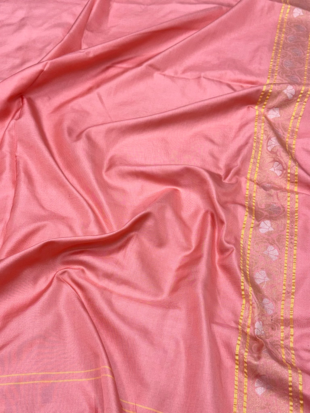 Powder Pink Pure Double Katan Silk Jamdani Handloom Banarasi Saree With Ektara Technique