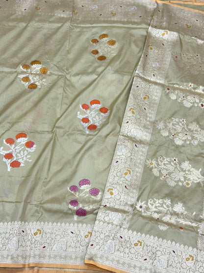 Pastel Mint Green Handwoven Kadhwa Banarasi Saree - Pure Katan Mulberry Silk Banarasi Saree