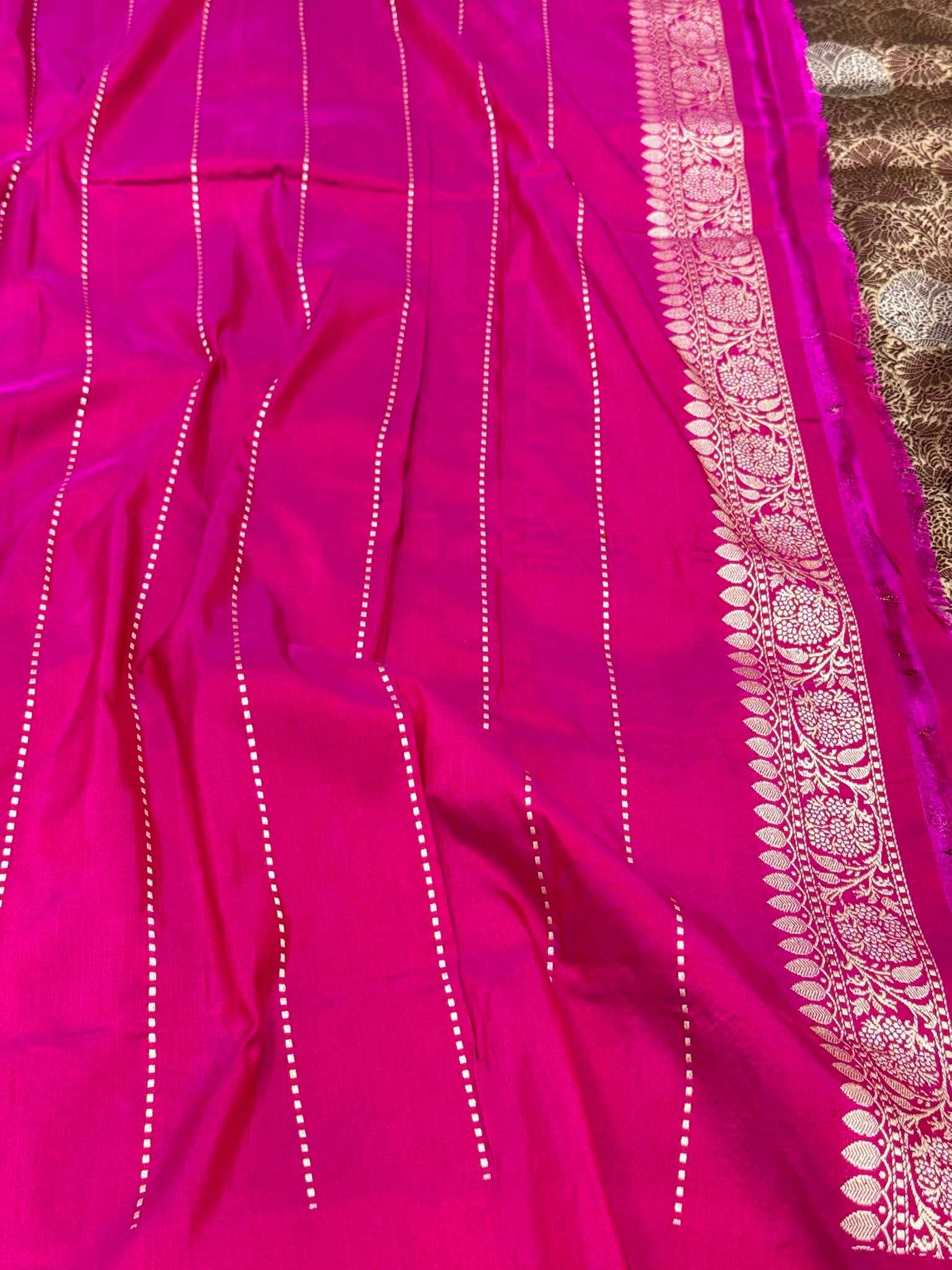 Brown Banarasi Handwoven Brocade Saree | Pure Katan Mulberry Silk Banarasi Saree - Kadhwa Weave