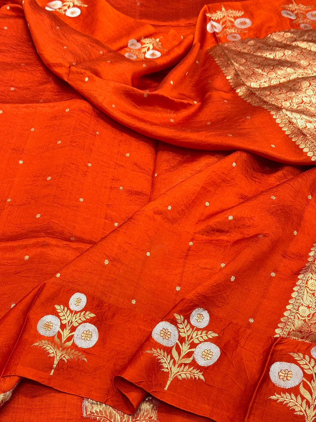 Rustic Orange Pure Raw Mango Silk Handwoven Saree