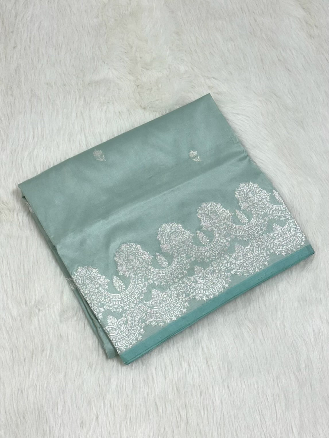 Light Teal Green Pure Katan Silk Kadhua weave Handwoven Banarasi Saree