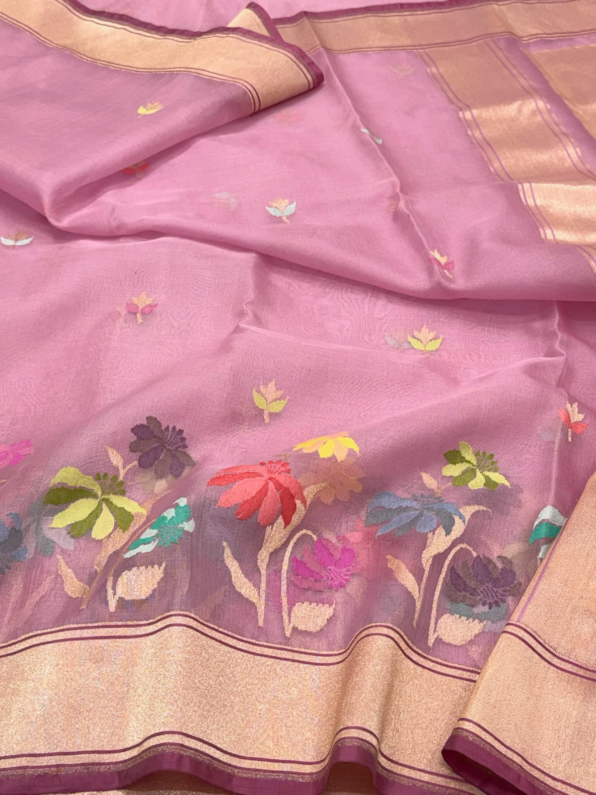 Powder Pink Pure Kora Mulberry Silk Handwoven Banarasi Saree | Kadhwa Weave Lightweight Saree