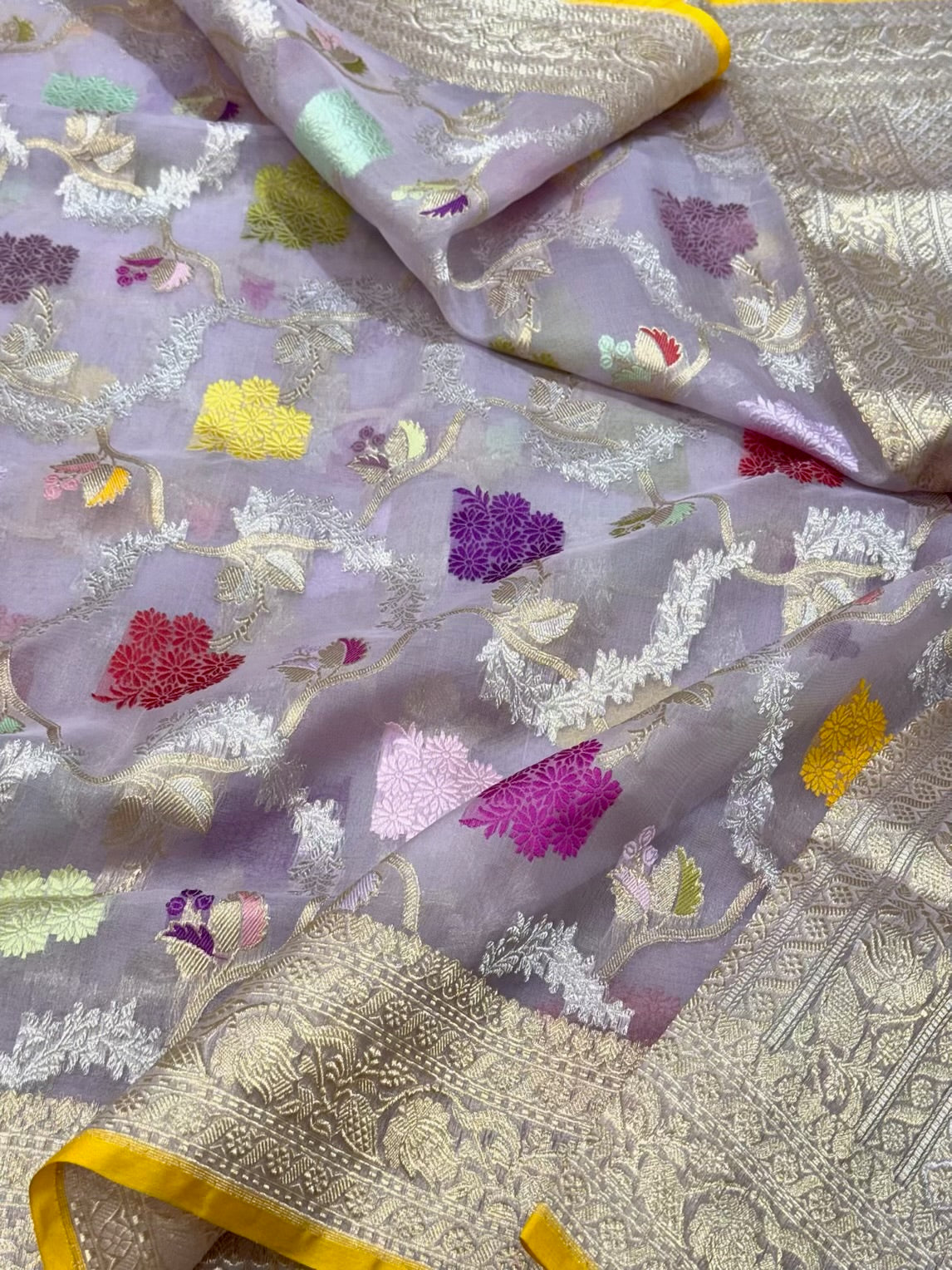 Lavender Pure Kora Silk Saree - Pure Mulberry Silk Handwoven Banarasi Silk Saree - Kadhwa Weave