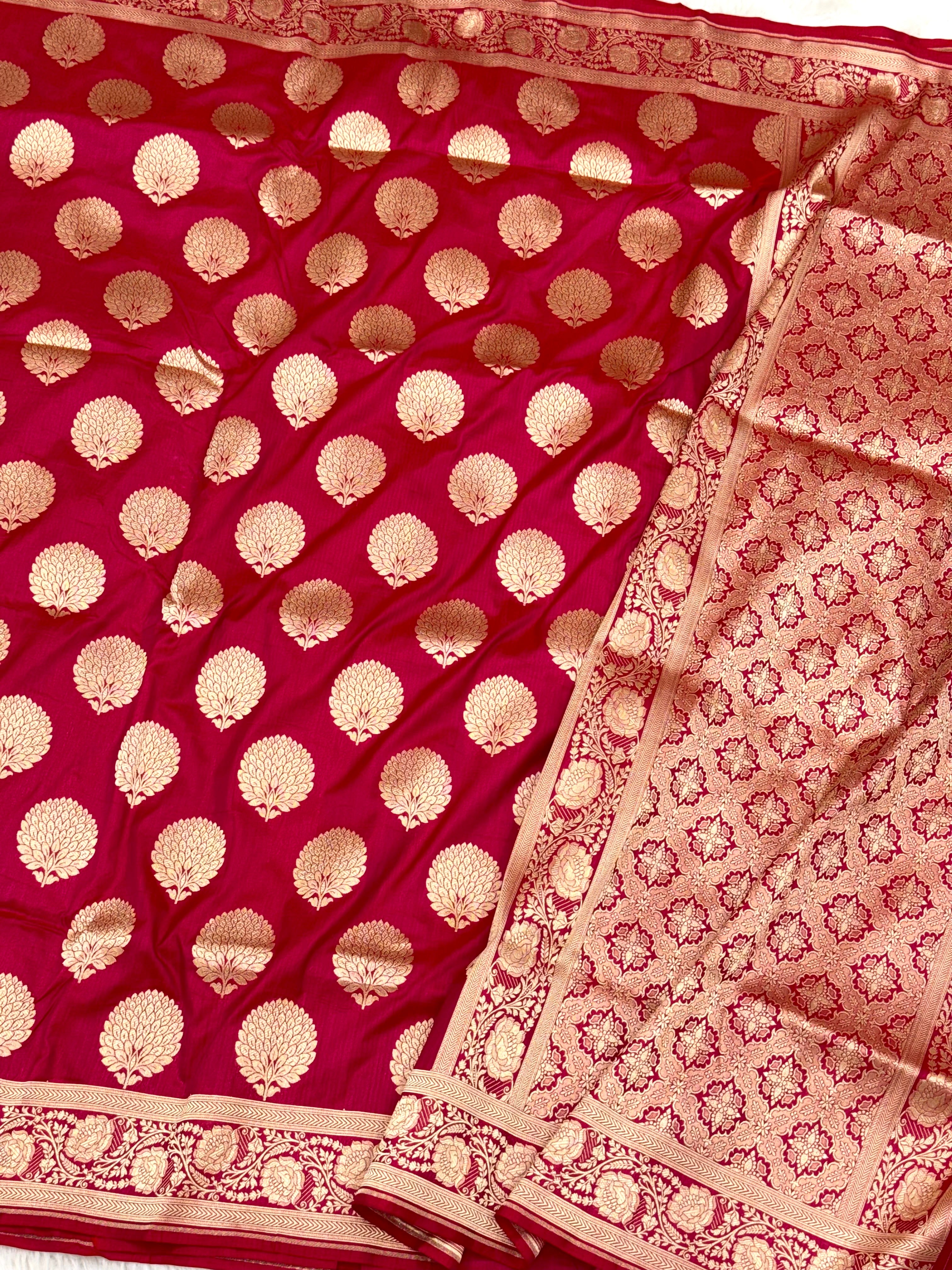 Reddish Pink Pure Mulberry Katan Silk Handloom Banarasi Saree