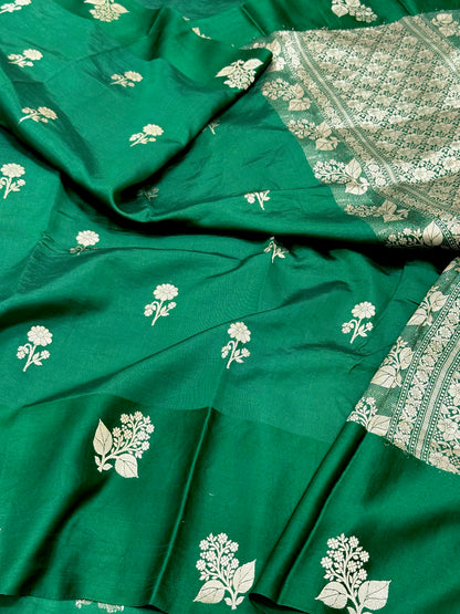 Bottle Green Pure Raw Mango Silk | Kadhwa Technique | Handwoven Modern Banarasi Saree