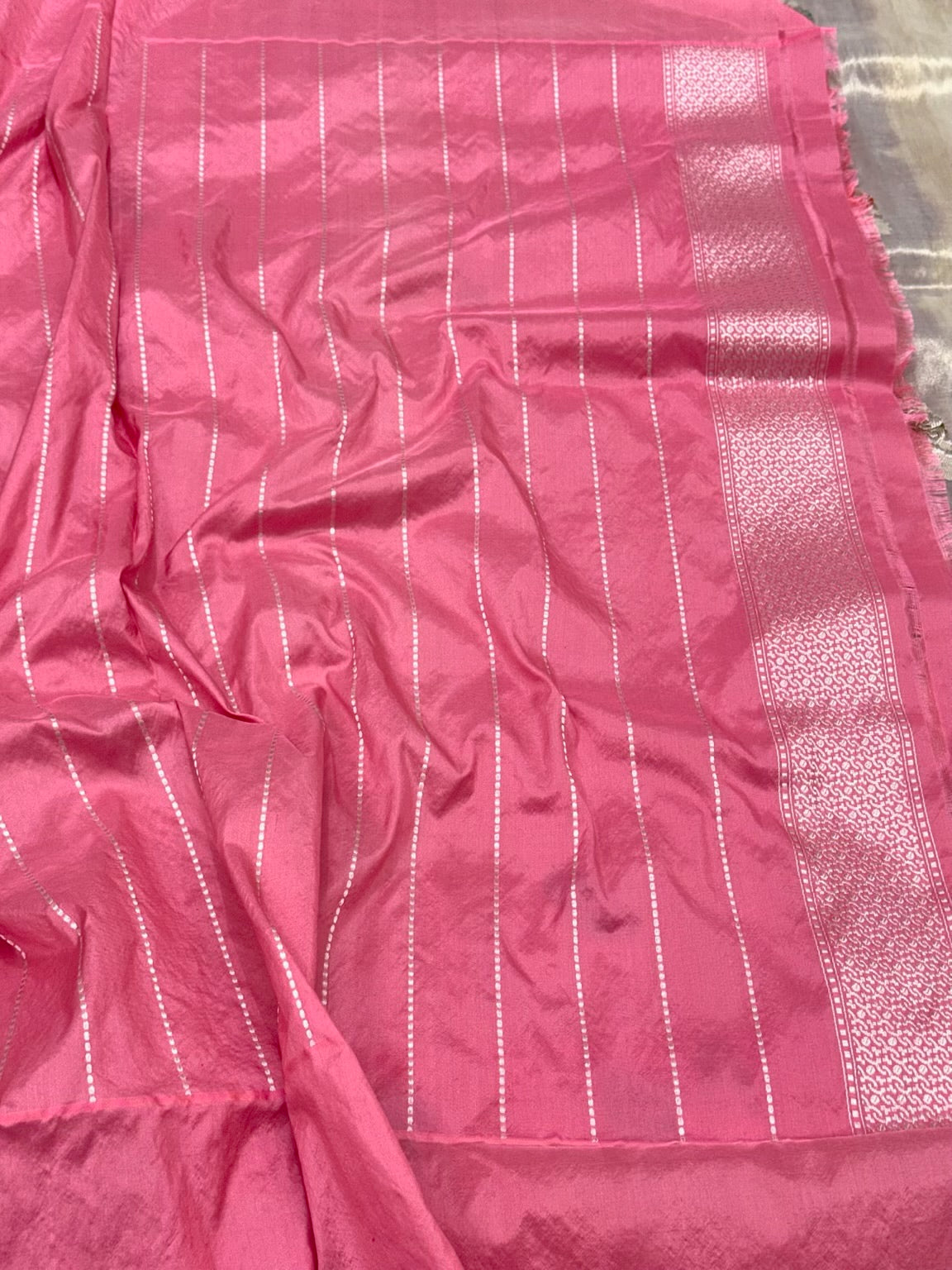 Natural Ivory 100% Pure Katan Tissue Silk Kadhwa + Kadhiyal Banarasi Saree