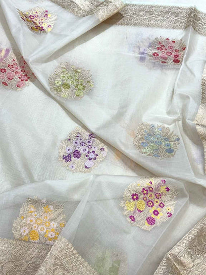 Pearl White Pure Kora Mulberry Silk | Kadhwa Technique | Handwoven Lighweight Banarasi Saree
