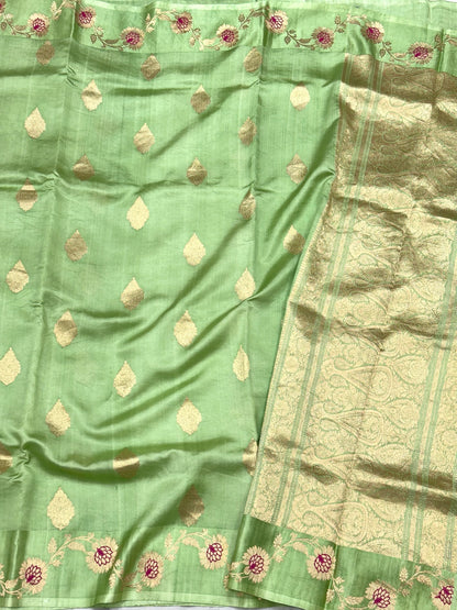Pista Green Pure Raw Mango Silk | Kadhwa Weave | Handwoven Modern Banarasi Saree
