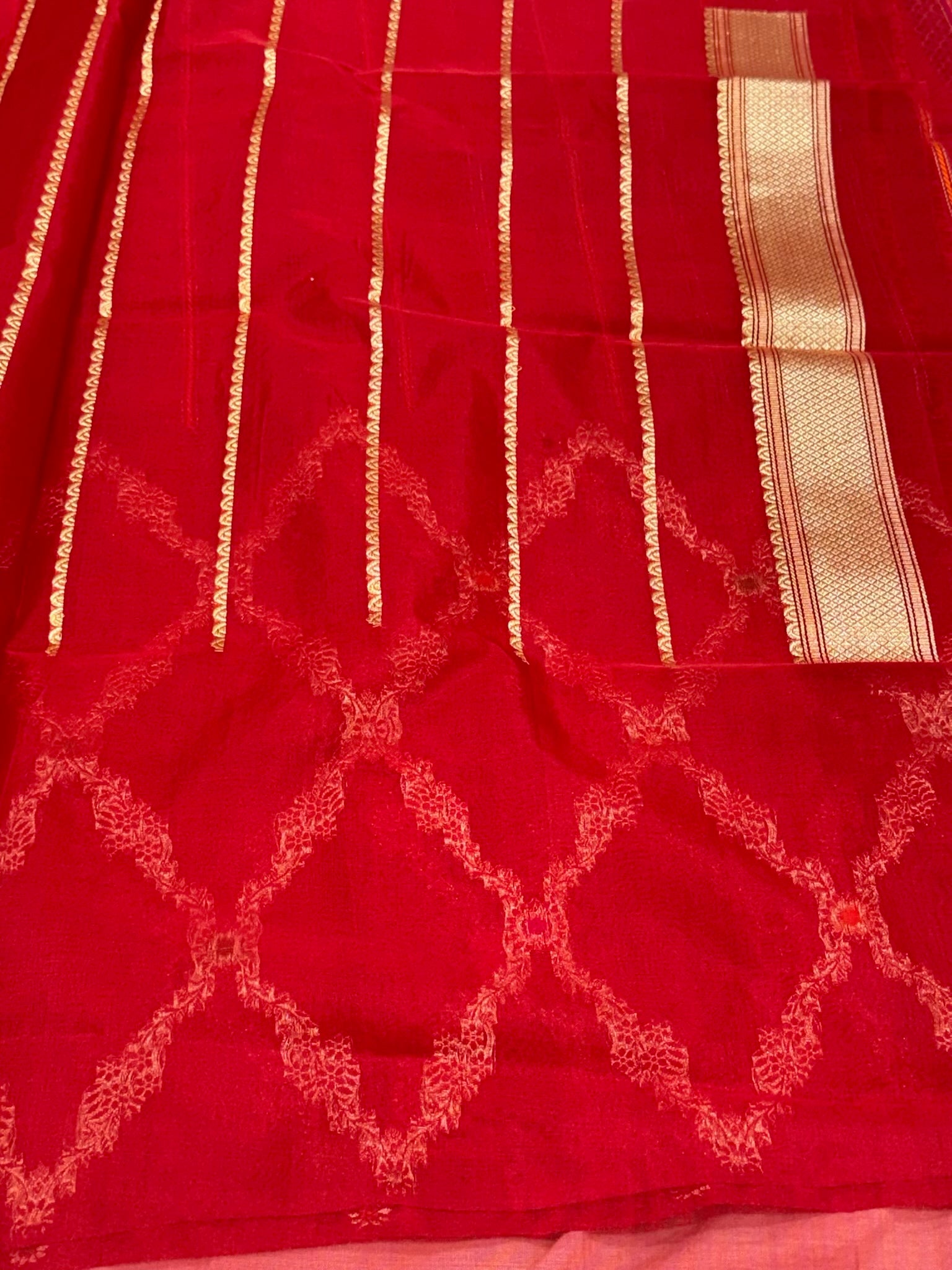 Red Pure Mulberry Silk | Kadhwa Weave | Pure Kora Silk Handwoven Exclusive Modern Half & Half Banarasi Saree