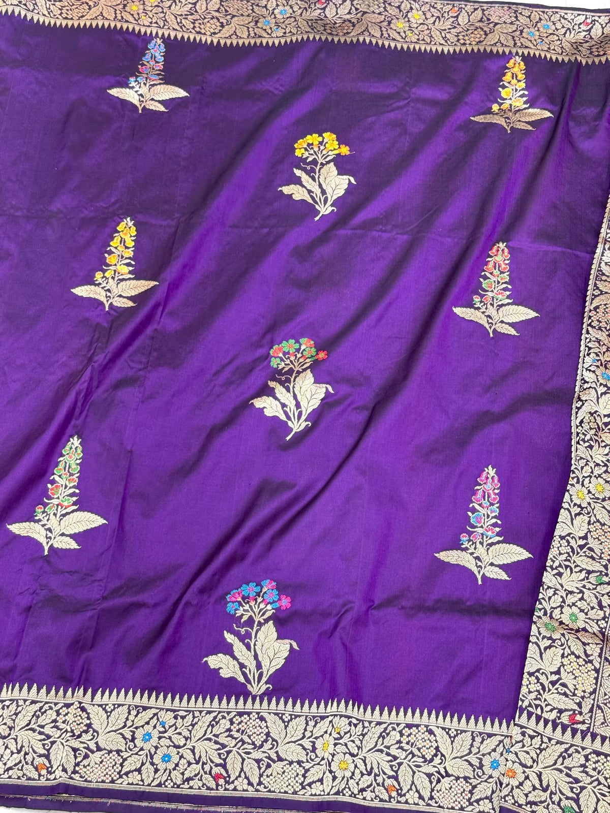 Purple Pure Mulberry Katan Silk Handwoven Banarasi Saree - Kadhwa Technique Authentic Banarasi Saree