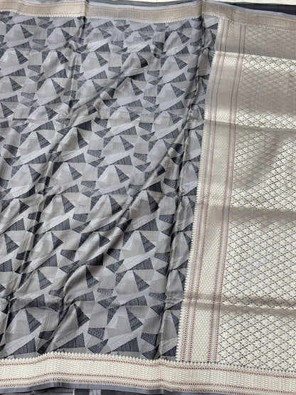 Gray Pure Mulberry Satin Silk Handwoven | Kadhwa Weave | Banarasi Tachoi Saree - Heritage In A New Light