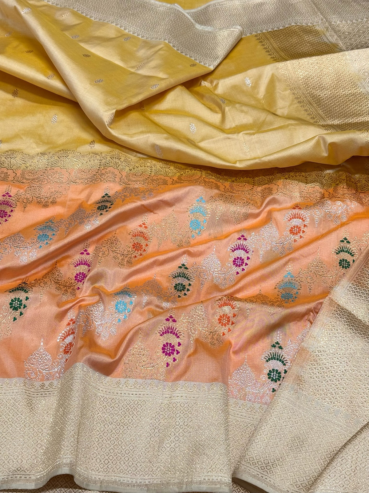 Lemon Yelllow/Peach Pure Katan Mulberry Silk Handwoven Banarasi Saree | Kadhwa Technique | The New Classic