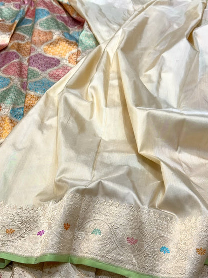 Ivory Handwoven Pure Banarasi Rangkaat Saree - 100% Pure Mulberry Katan Silk | Rangkaat Technique | Exclusive Banarasi Saree